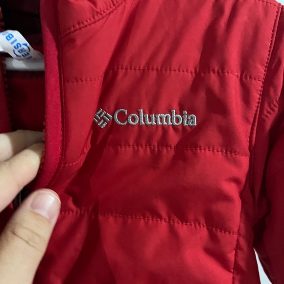 Columbia Kids Puffer Jacket in Vibrant Red - Picture 3 of 7